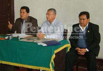 conferencia de prensa de la agrupación “Lidera Perú”.