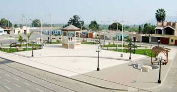 Plaza de armas del distrito de Aucallama.