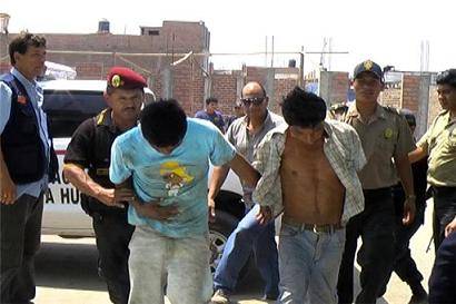 Los presuntos ladrones fueron trasladados a la comisaría de Huaral.