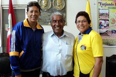 Dos grandes glorias del vóley peruano, Rosa García Rivas Sub-Campeona Olímpica y la chancayana Delia Cordova, Campeona Sudamericana