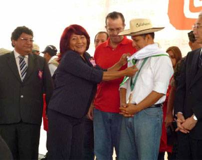 Alcaldesa de Huarochirí Rosa Vásquez Cuadrado dio la bienvenida al presidente Ollanta Humala