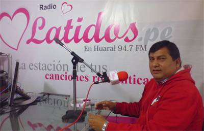 Roberto Zárate Proyectamos la banca popular para apoyar los micronegocios en Huaral 1