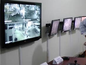 15 cámaras de video monitorean la ciudad desde la Comisaría de Huaral Huaralenlinea.com