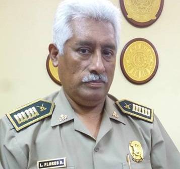 Coronel PNP Luis Flores Solís