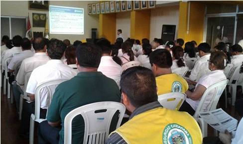 Trabajadores municipales participan en jornada de capacitación de la SUNAT