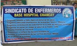 Enfermeras del hospital de Chancay realizan  protesta en el frontis de la institución Huaral en linea