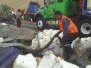 Serpentín de Pasamayo: camión que llevaba ácido fosfórico se volcó