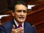 Héctor Becerril presenta PL para sancionar «a las personas que participen con el rostro cubierto en marchas»