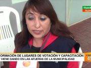 ONPE brinda informes sobre lugares de votación en las afueras de la Municipalidad de Huaral