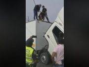 Huaral: policía halló 100 kilos de cocaína camuflada en furgoneta