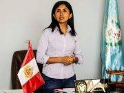 HUALMAY: Alcaldesa Sandra Churrango se compromete a combatir con el problema de recojo de basura.