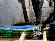 HUARAL: Incautan 350 paquetes de clorhidrato de cocaína escondidos en un camión de carga.