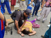 BARRANCA: Mujer sufre de ataque epiléptico en plena Plaza de Armas, y no sería la primera vez.