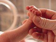 El sorprendente y único caso de la bebé que nació tras 4 meses en el vientre de su madre muerta