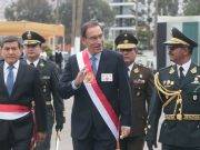Martín Vizcarra: «Ofrezco mi total respaldo a los policías que ayer han sido maltratados en el congreso»