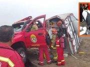 Bomberos de Huacho sufren aparatoso accidente cuando se dirigían a atender emergencia(Fotos y Videos)