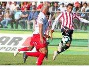 Vetarían estadio de Unión Huaral tras agresión a árbitro