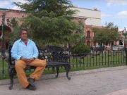 La trágica y dolorosa vida del mexicano Roberto Esquivel, cuyo pene mide 48 centímetros