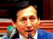 Congresista Carlos Almerí se encuentra en unidad de cuidados intensivos