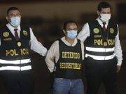 Gregorio Santos llegó a Lima fuertemente custodiado, tras ser capturado por la policía.