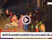 Reportan largas colas para cobro de Bono Familiar Universal en el Banco de la Nación de Puente Piedra