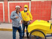 Manolo Rojas ofrece chocolatada y regalos a los niños del barrio La Huaquilla de Huaral