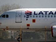 Aerolínea Latam trasladará de forma gratuita vacunas contra el COVID-19 en Perú