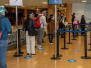 Viajeros que ingresen al Perú deberán aislarse 14 días desde hoy.