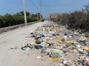 Vecinos denuncian acumulación de basura a espaldas del Hospital de Huaral
