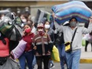 INS: Adultos jóvenes estarían reinfectandose en esta segunda ola
