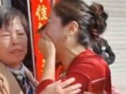 Madre descubre que su nuera es en realidad su hija desaparecida hace más de 20 años