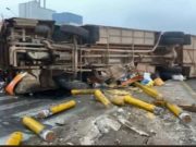 Chancay: Bus interprovincial volcó en la panamericana norte tras perder el control