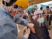 Hoy inicia la jornada de vacunación de los adultos mayores de 70 a 79 años que recibirán su segunda dosis