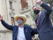 Sagasti tras reunión con Pedro Castillo: «Le dije que cambiar la Constitución sería divisivo»