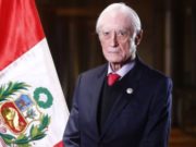 Ministro de Relaciones Exteriores Héctor Béjar renunció a su cargo
