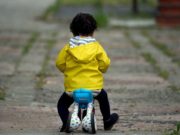 Perú presenta la tasa más alta de niños huérfanos causado por la pandemia