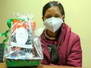 GORE premia con Tablet a ganadora de concurso de declamación y canto por el bicentenario