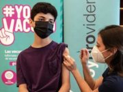 Chile: comienzan a vacunar a niños de entre 6 y 11 años con Sinovac