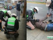 Policía de tránsito auxilió a joven que se desmayó en plena vía cerca al colegio el Carmen