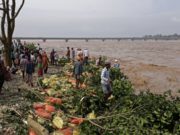 Tras lluvias torrenciales y deslizamientos casi 200 muertos en la India y Nepal