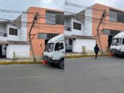 Poste a punto de colpsar viene causando alarma en los Chancayanos