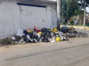 Esquinas vienen siendo utilizadas como botadero tras demora en el recojo de la basura