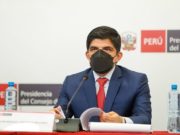 Ministro Juan Carrasco, quien dio positivo a COVID-19, fue internado en UCI