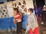 Madre moviliza a policías para buscar a su hija desaparecida y la hallan en una discoteca de Huancayo