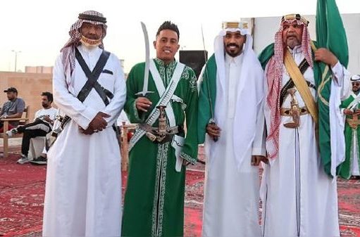 Christian Cueva se vistió como jeque por el Día de la Fundación Saudí
