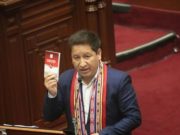 Perú Libre insistirá en una nueva constitución, afirman Bellido y Cerrón