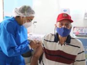 Exigirán seguir usando las mascarillas y vacunarse la tercera dosis. Exigirán seguir usando las mascarillas y vacunarse la tercera dosis.