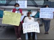 Huacho : comerciante se encadena a bus de Zbus pidiendo la devolución de su mercadería perdida
