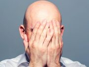 Llamar «calvo» a un hombre es acoso sexual, según un Tribunal de Reino Unido