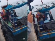 Imagen de San Pedro cayó al mar cuando lo acomodaban en el bote para pasearlo en el Puerto de Chancay
